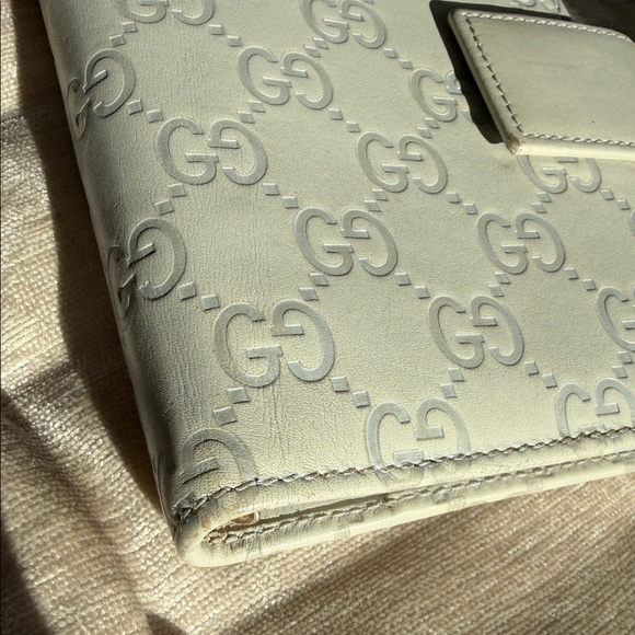 Gucci Beige Wallet with GG Pattern - Picture 2 of 9
